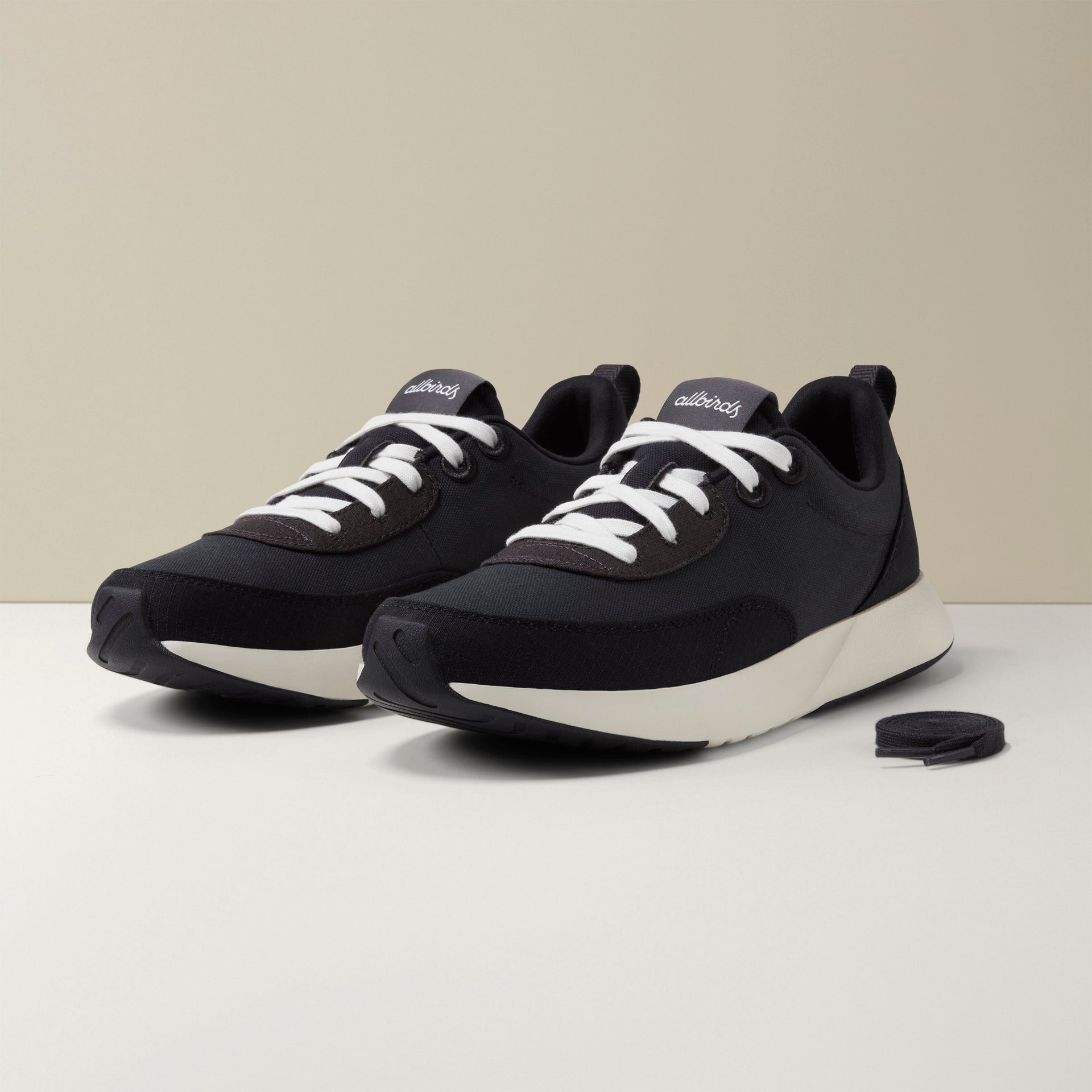 Women's Couriers - Dark Grey / Natural Black (Natural White Sole)